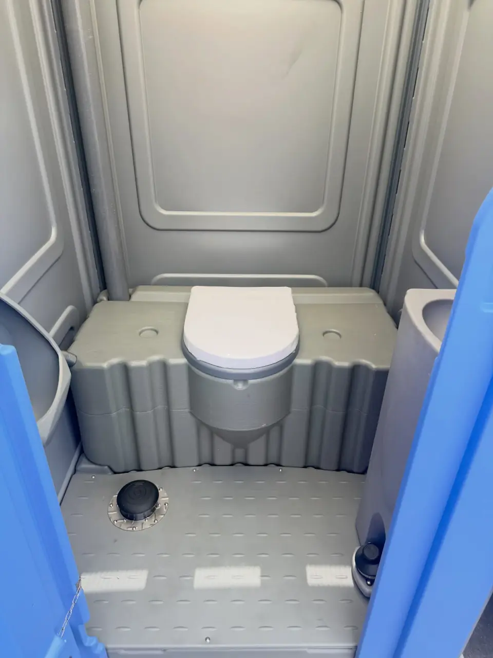 Accessible portable restrooms